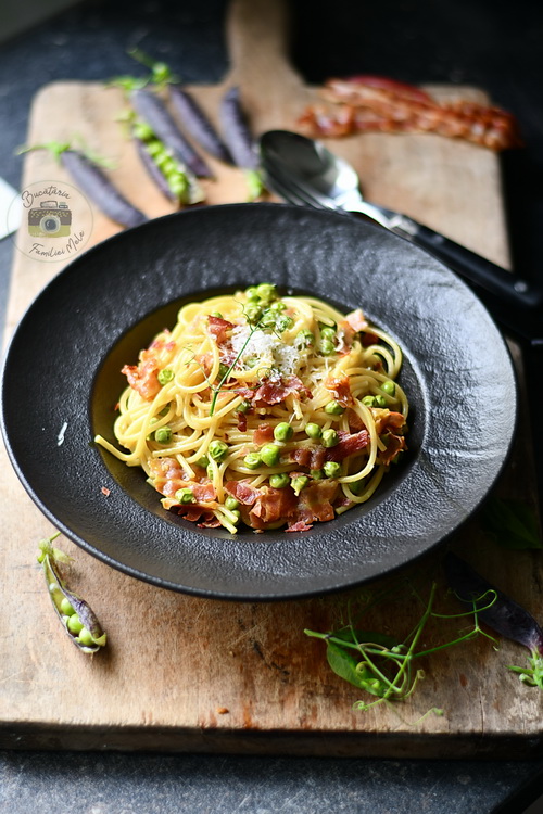 spaghete carbonara cu mazăre - Bucătăria Familiei mele- Alex Juncu