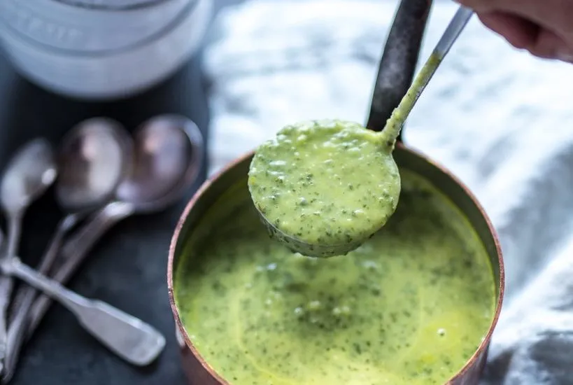 Supă cremă de broccoli