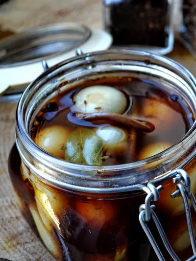Ceapă murată în oțet balsamic