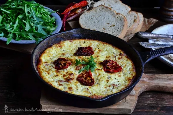 Tarta cu oua, ricotta si bacon