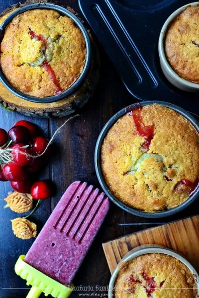 cobbler de cirese si piersici
