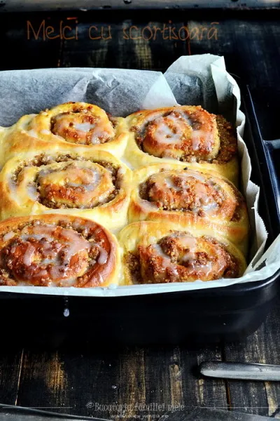 melci cu scortisoara a.k.a cinnamon buns