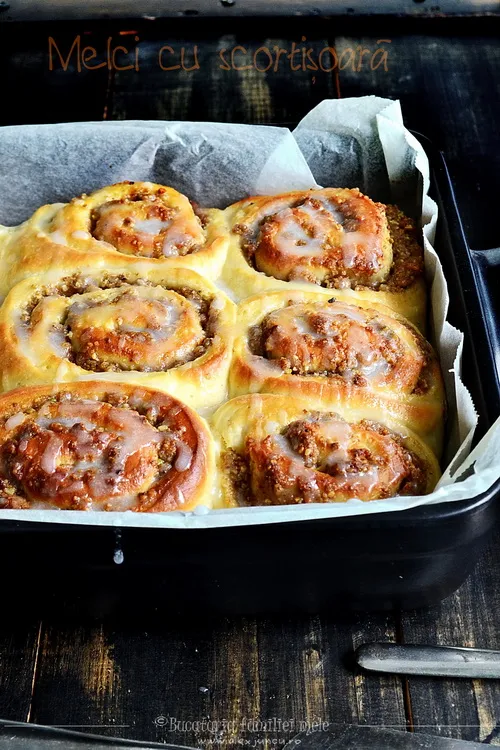 Cinnamon Buns