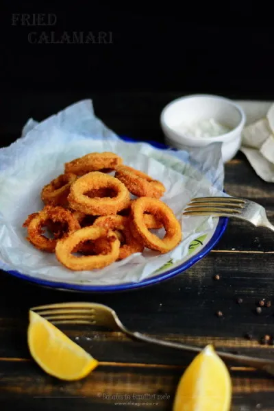 Calamari prăjiți