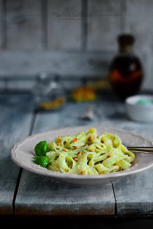 Pesto cu branza