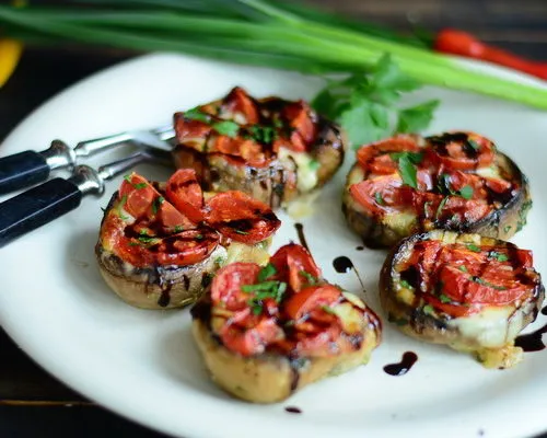 Ciuperci caprese