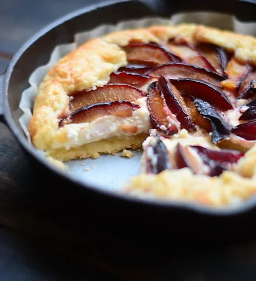 Galette cu prune si mascarpone +pâte brisée