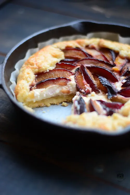 Galette cu prune si mascarpone, pate brisee, Pâte Brisée, Tarta cu prune, alex juncu, bucataria familiei mele