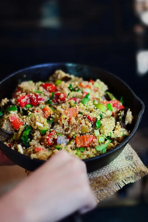  Quinoa cu legume - Bucataria familiei mele - Alex Juncu