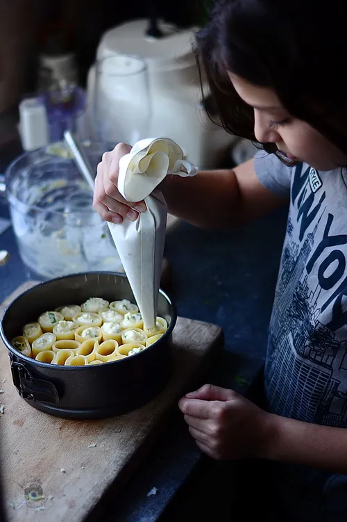 Paste cu 4 brânzeturi – paccheri quatro formaggi, gratinate -Bucataria familiei mele - Alex Juncu