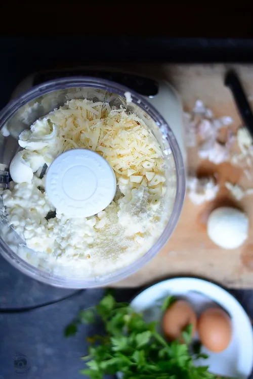 Paste cu 4 brânzeturi – paccheri quatro formaggi, gratinate -Bucataria familiei mele - Alex Juncu