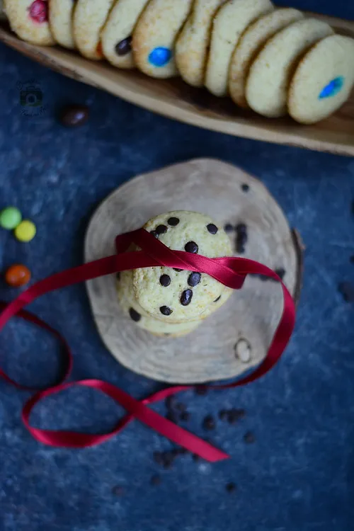 Chocolate Chip Cookies - Biscuiti cu ciocolata si M&M- Bucataria familiei mele- Alex Juncu