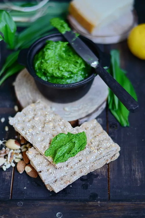 Pesto de leurda - Bucataria familiei mele