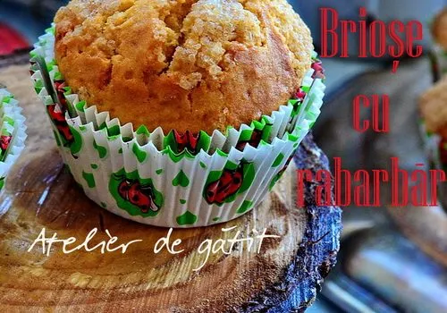 Atelier de gatit pentru copii – muffins cu rubarba