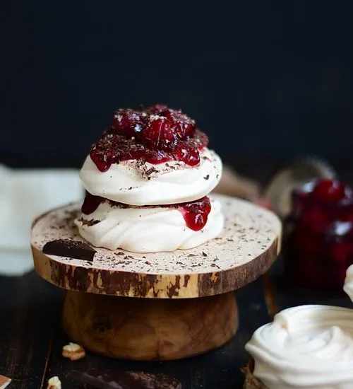 Black forest mini pavlova