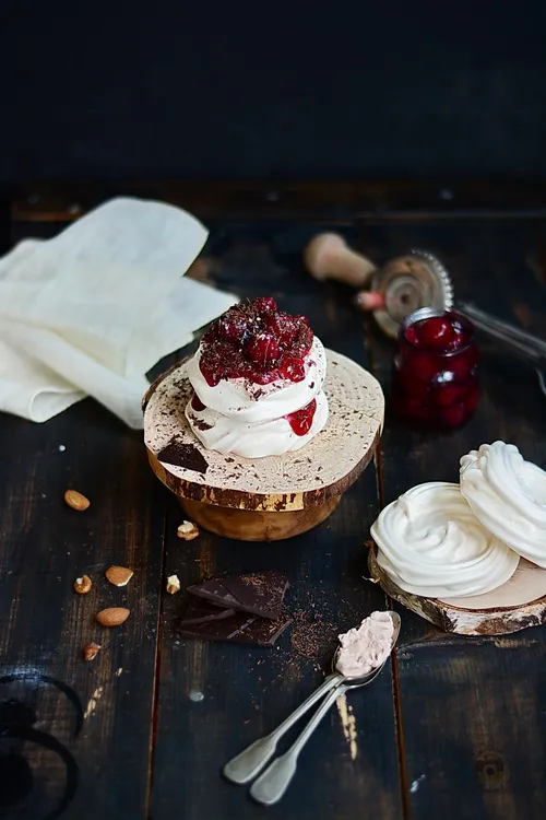 Black forest mini pavlova