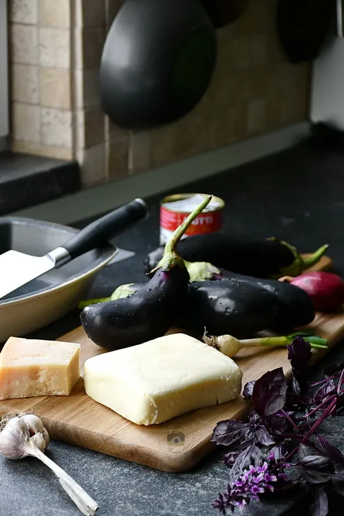 Vinete a la Parmigiana - Bucătăria familiei mele - alexjuncu.ro