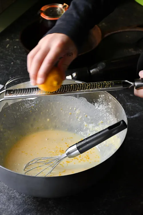 aluat Kaiserschmarrn - Bucătăria familiei mele - www.alexjuncu.ro