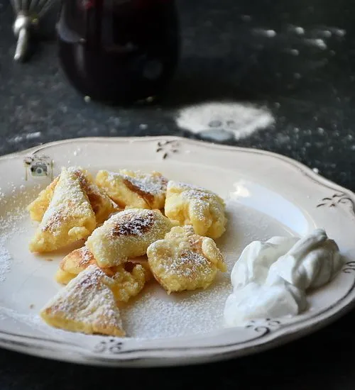 Firimiturile împăratului sau Kaiserschmarrn/Clătite austriece
