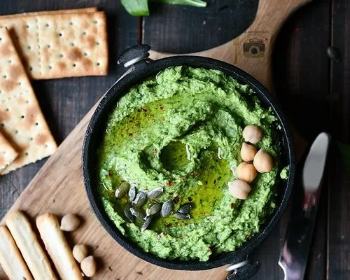 Hummus cu leurdă
