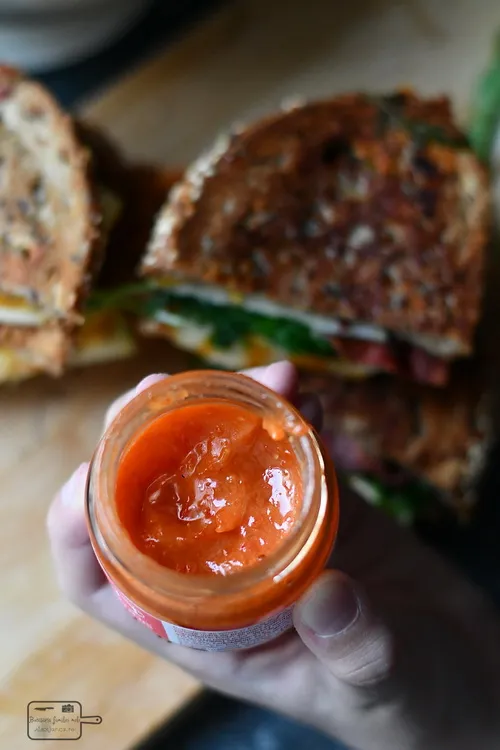 Sandwich cu cheddar, mere si bacon - Bucătăria familiei mele- www.alexjuncu.ro