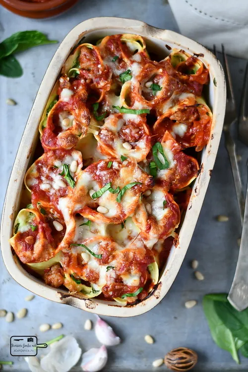Lasagna rolls - Bucătăria familiei mele - www.alexjuncu.ro