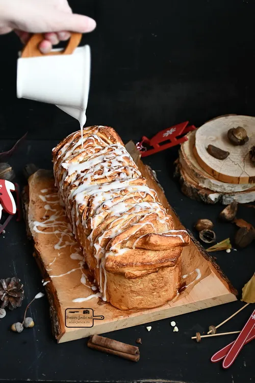 Pull apart bread- Bucătăria familiei mele - www.alexjuncu.ro