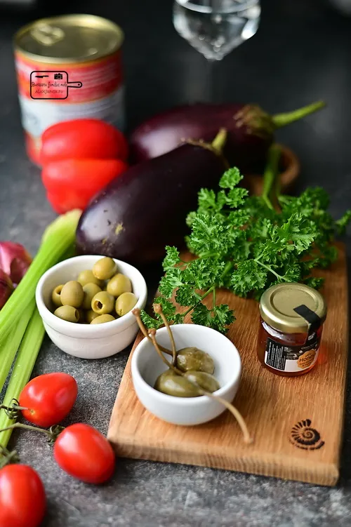 Ingrediente caponata - Bucătăria familiei mele - www.alexjuncu.ro