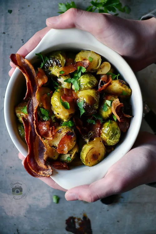 Varza de Bruxelles cu bacon - Bucătăria Familiei mele - www.alexjuncu.ro