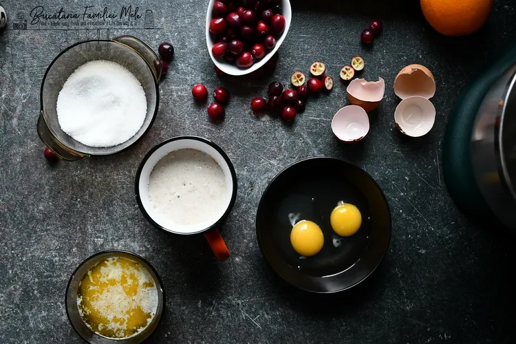 Ingrediente melci cu merișoare - Bucătăria familiei mele -www.alexjuncu.ro