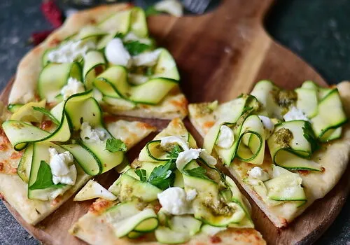 Pizza cu zucchini