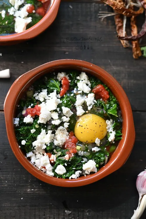 Oua cu marinara și feta la cuptor - Bucătăria familiei mele- www.alexjuncu.ro