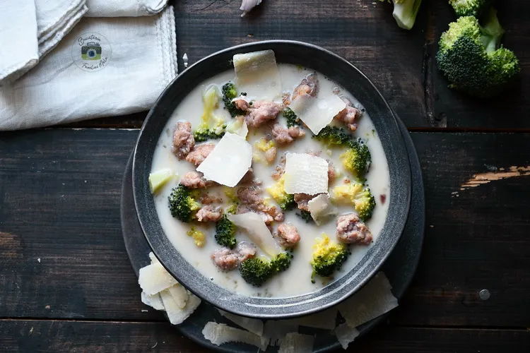 Supa de broccoli - www.alexjuncu.ro - Bucătăria familiei mele