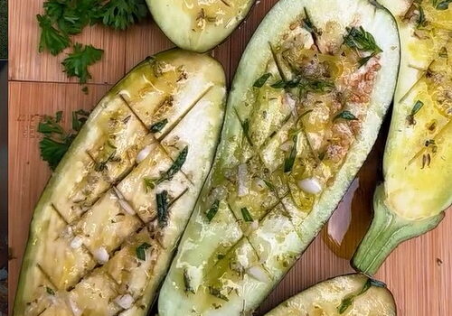 Vinete la Grătar cu Feta și Usturoi