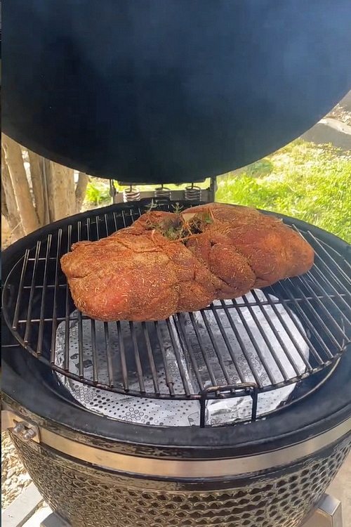 Pulled pork - Bucataria Familiei mele - www.alexjuncu.ro